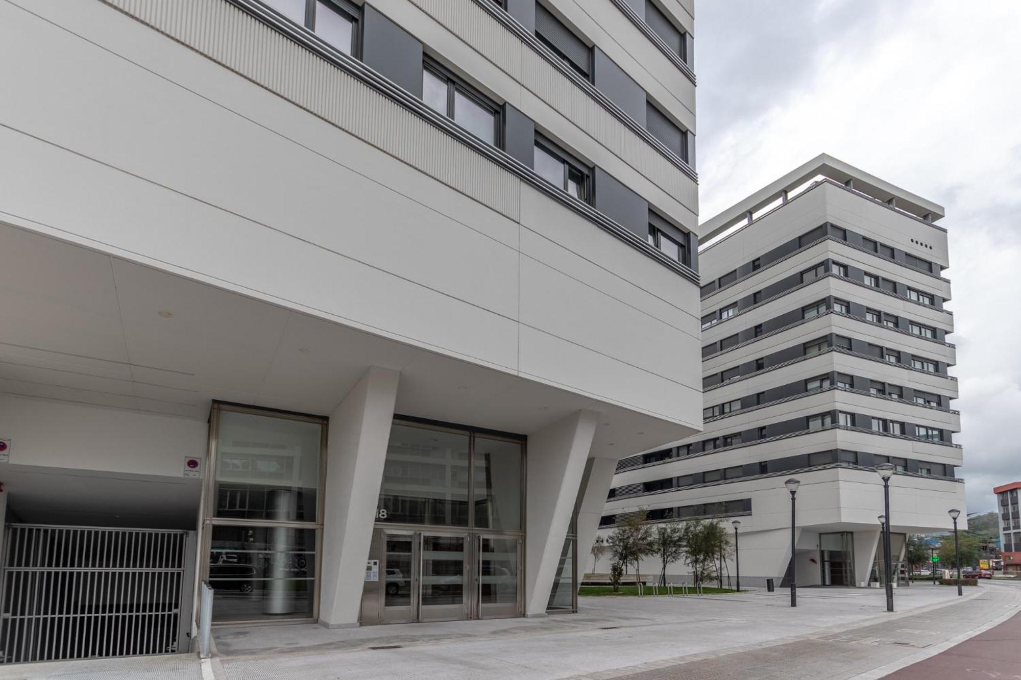 בילבאו Xirimiri Apartment By People Rentals מראה חיצוני תמונה